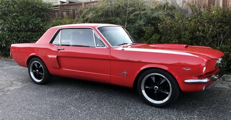 Ford-Mustang-coupe-1966-5