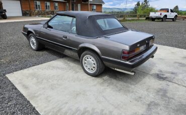 Ford-Mustang-gt-convertible-1985-4