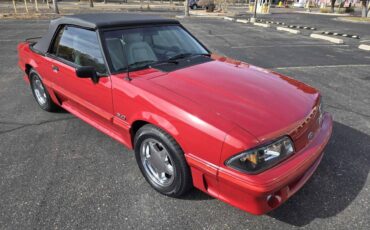 Ford-Mustang-gt-convertible-1988