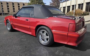 Ford-Mustang-gt-convertible-1988-4