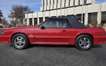 Ford-Mustang-gt-convertible-1988-7