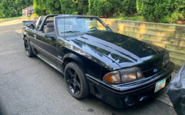 Ford-Mustang-gt-convertible-2d-1987-2