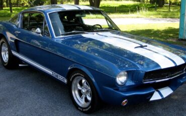 Ford-Mustang-shelby-fastback-1966