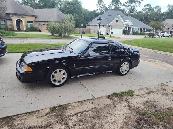 Ford-Mustang-svt-cobra-1993-4