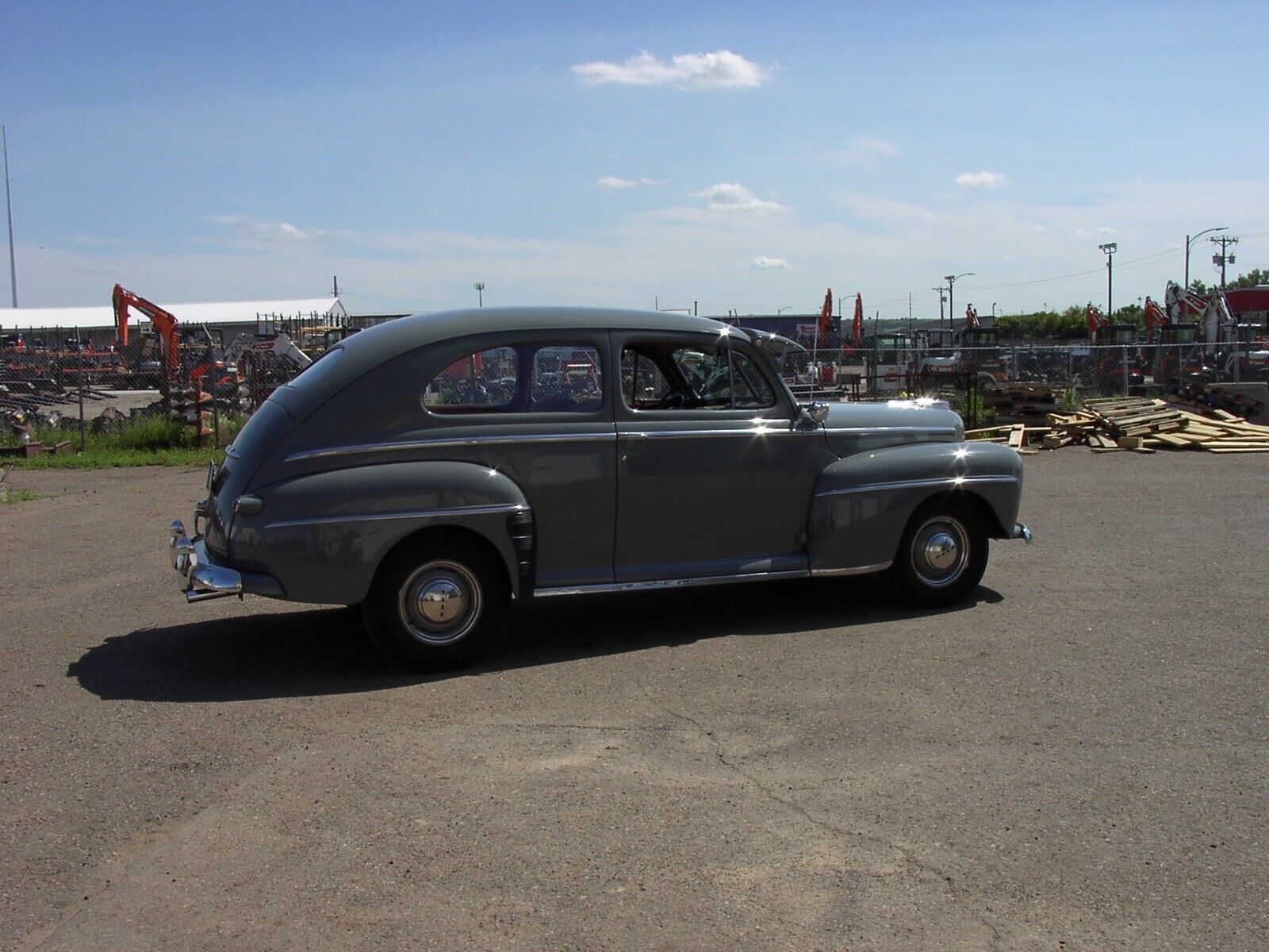 Ford-Other-Berline-1947-15