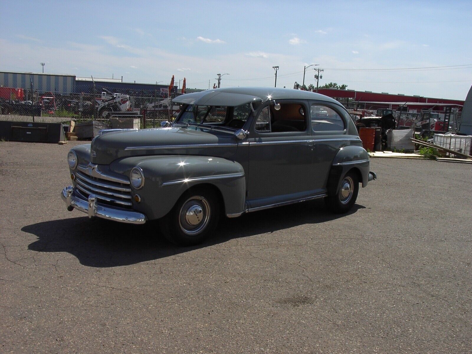 Ford-Other-Berline-1947-4