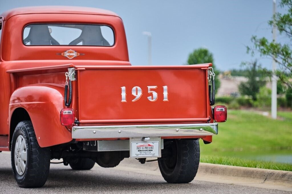 Ford-Other-Pickups-1951-32