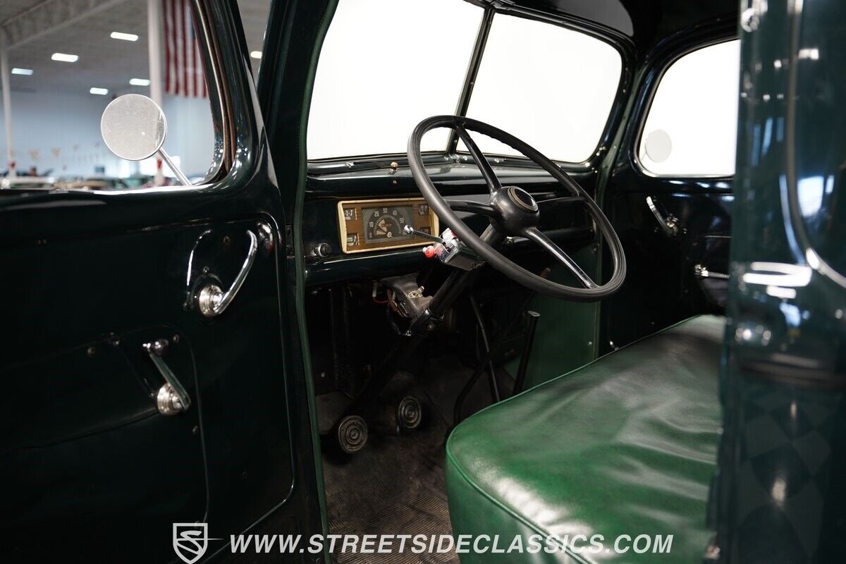 Ford-Other-Pickups-Cabriolet-1946-4