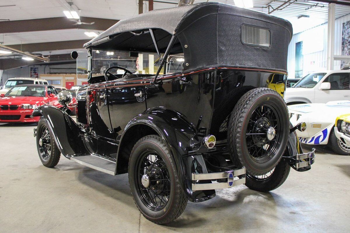 Ford-Phaeton-Cabriolet-1930-11