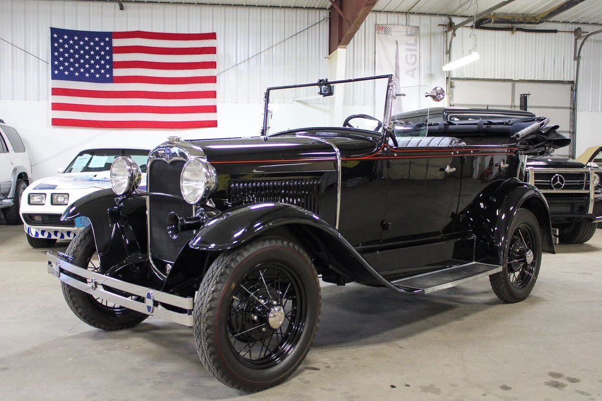 Ford-Phaeton-Cabriolet-1930