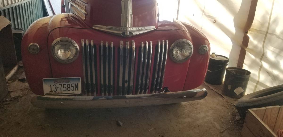 Ford-Pickup-1947-5