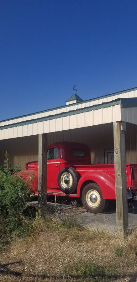 Ford-Pickup-1947-6