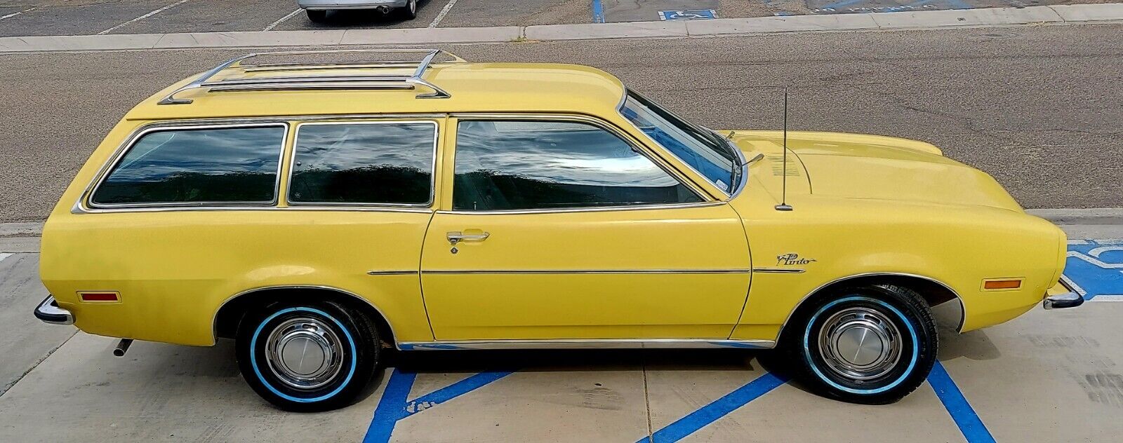 Ford-Pinto-1973-9