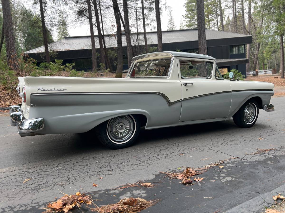 Ford-Ranchero-1957-2