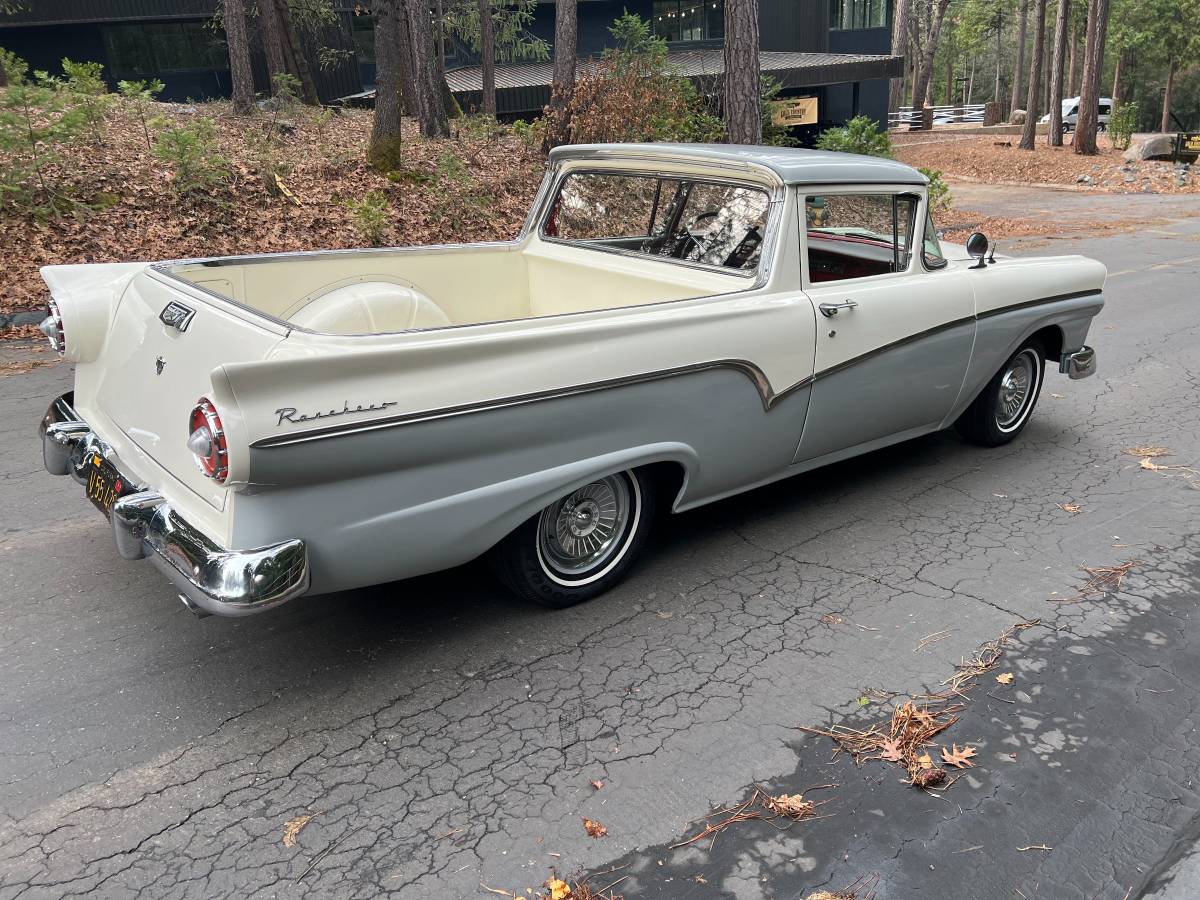 Ford-Ranchero-1957-3