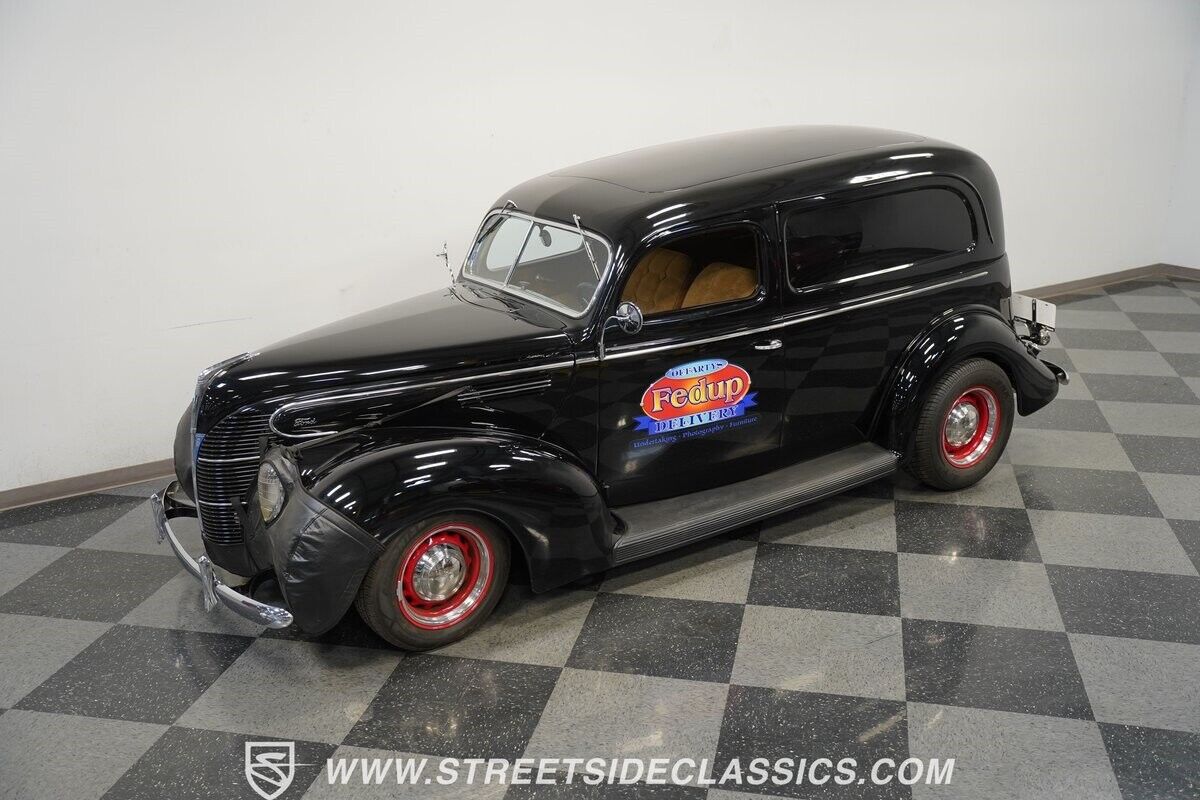 Ford-Sedan-Delivery-Break-1939-18