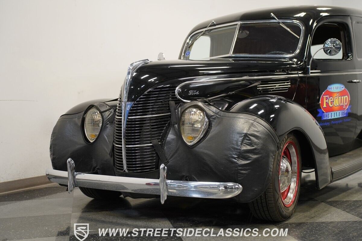 Ford-Sedan-Delivery-Break-1939-19