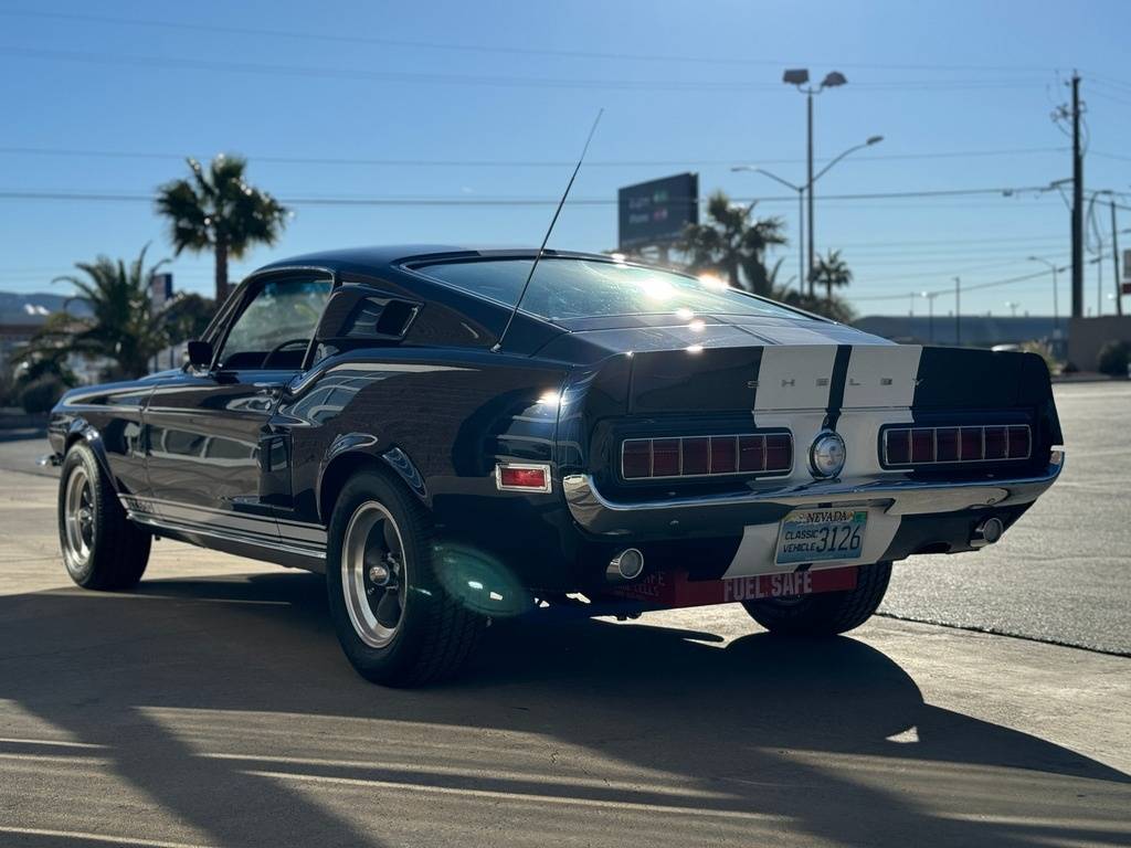 Ford-Shelby-gt500-1968-2