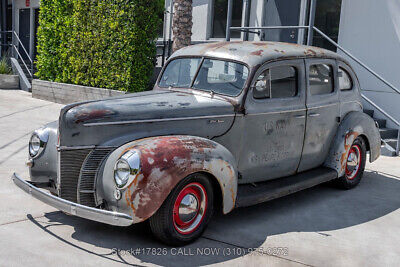 Ford-Standard-Deluxe-1940-7