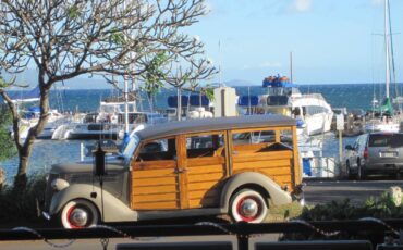 Ford-Station-wagon-1936