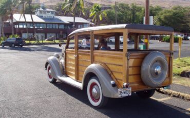 Ford-Station-wagon-1936-4