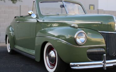 Ford-Super-DeLuxe-Cabriolet-1941-12