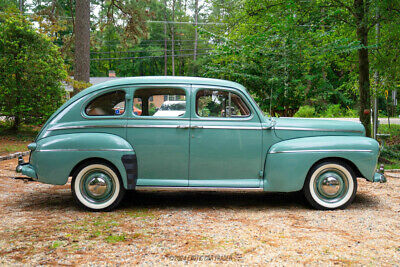 Ford-Super-Deluxe-Berline-1942-8