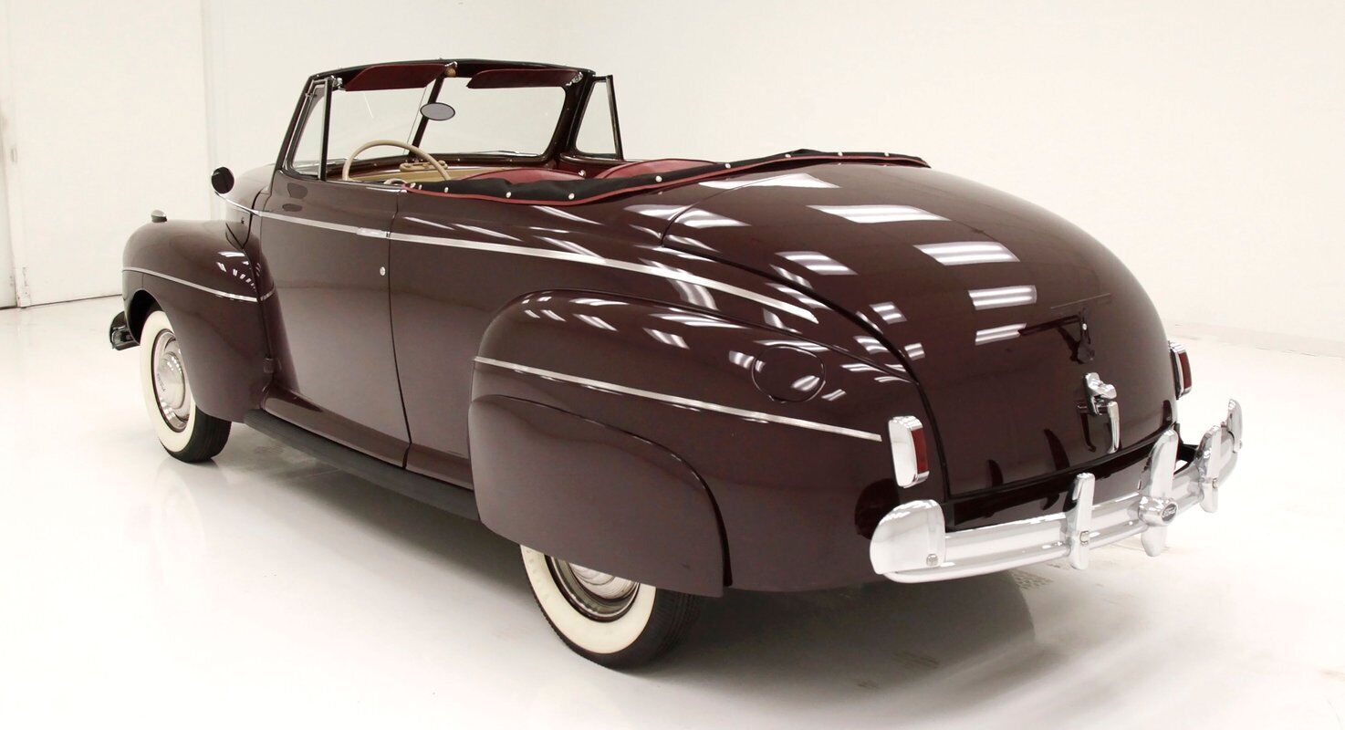 Ford-Super-Deluxe-Cabriolet-1941-5