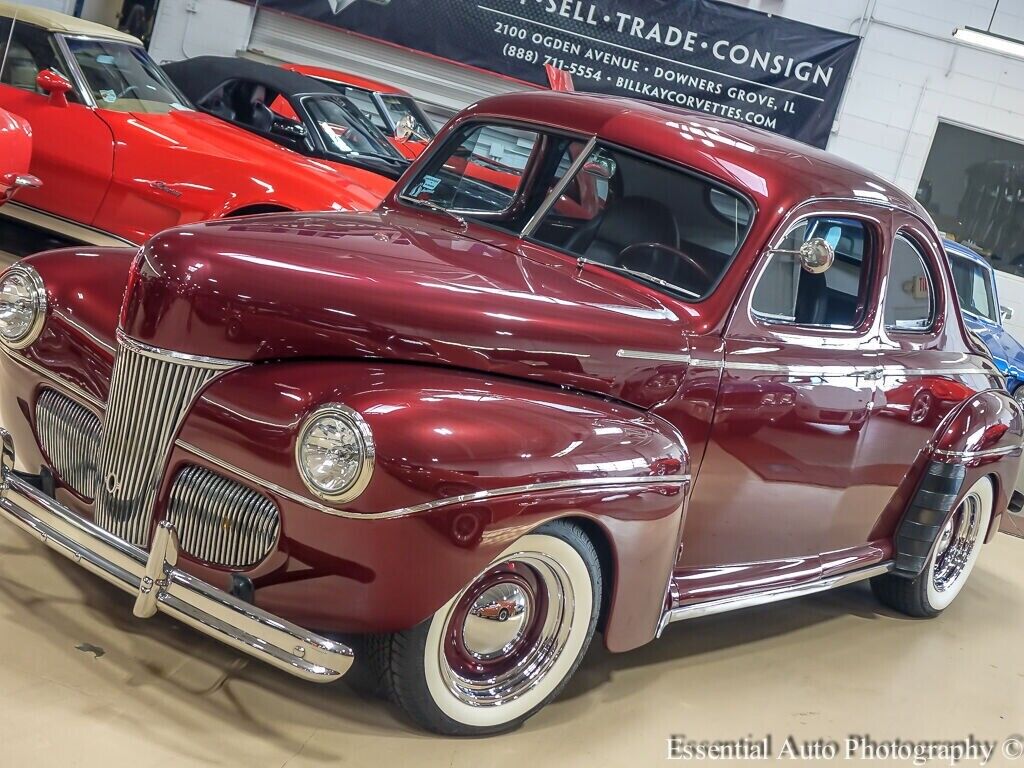 Ford-Super-Deluxe-Coupe-1941-4