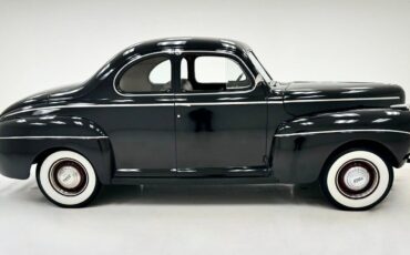 Ford-Super-Deluxe-Coupe-1941-5