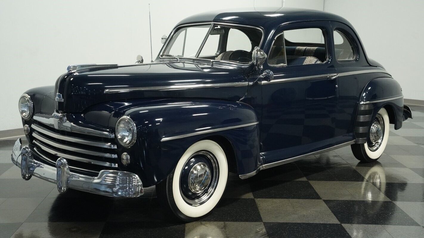 Ford-Super-Deluxe-Coupe-1947-5