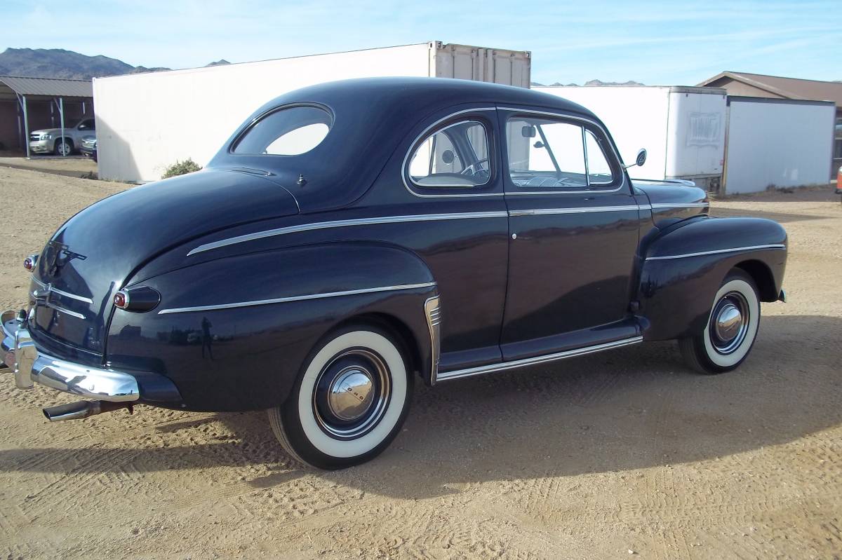 Ford-Super-deluxe-coupe-1946-1