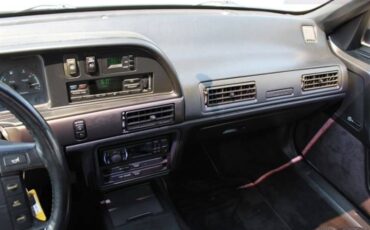 Ford-Taurus-1991-12