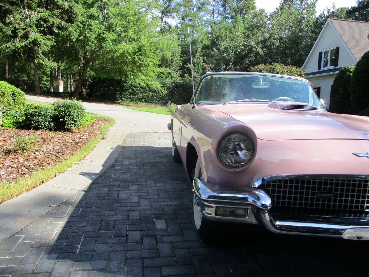 Ford-Thunderbird-1957-1