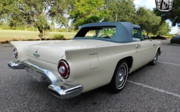 Ford-Thunderbird-1957-11