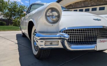 Ford-Thunderbird-1957-4