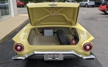 Ford-Thunderbird-1957-5