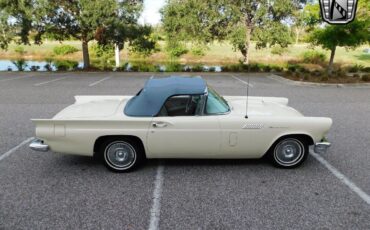 Ford-Thunderbird-1957-7