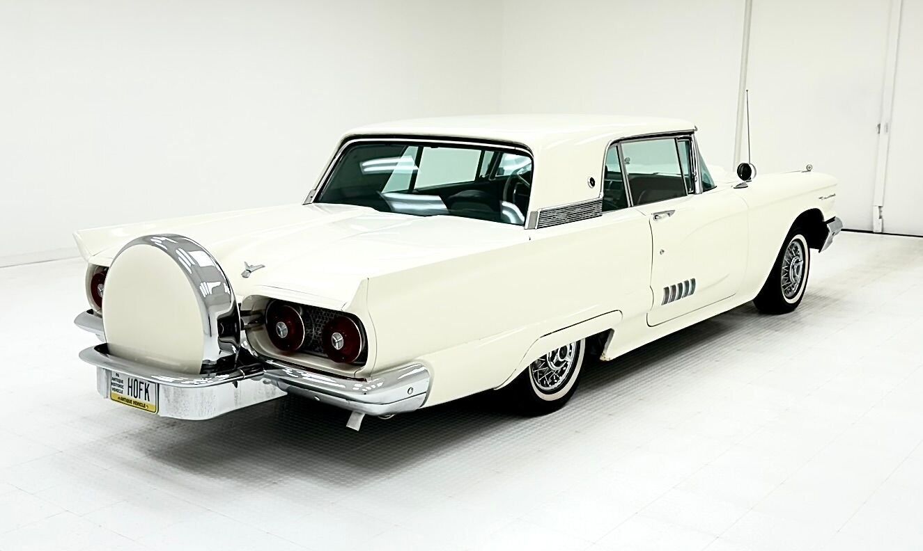 Ford-Thunderbird-1958-4