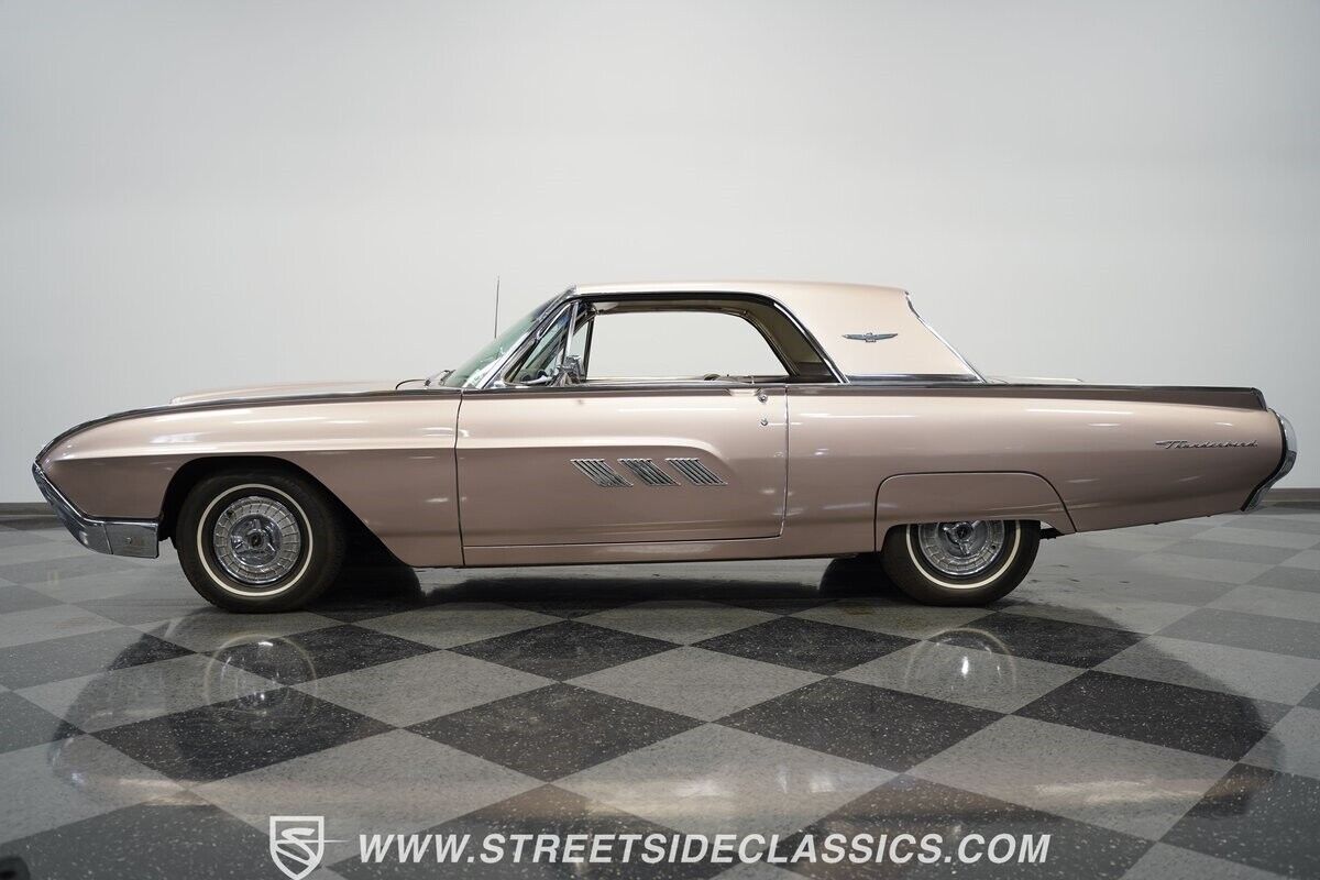 Ford-Thunderbird-1963-4