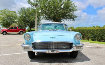 Ford-Thunderbird-Berline-1957-5