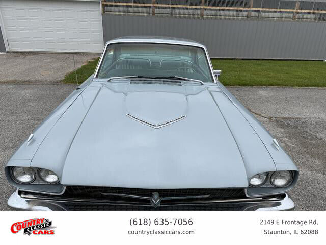 Ford-Thunderbird-Berline-1966-7