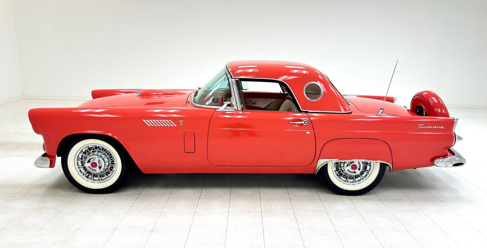 Ford-Thunderbird-Cabriolet-1956-3