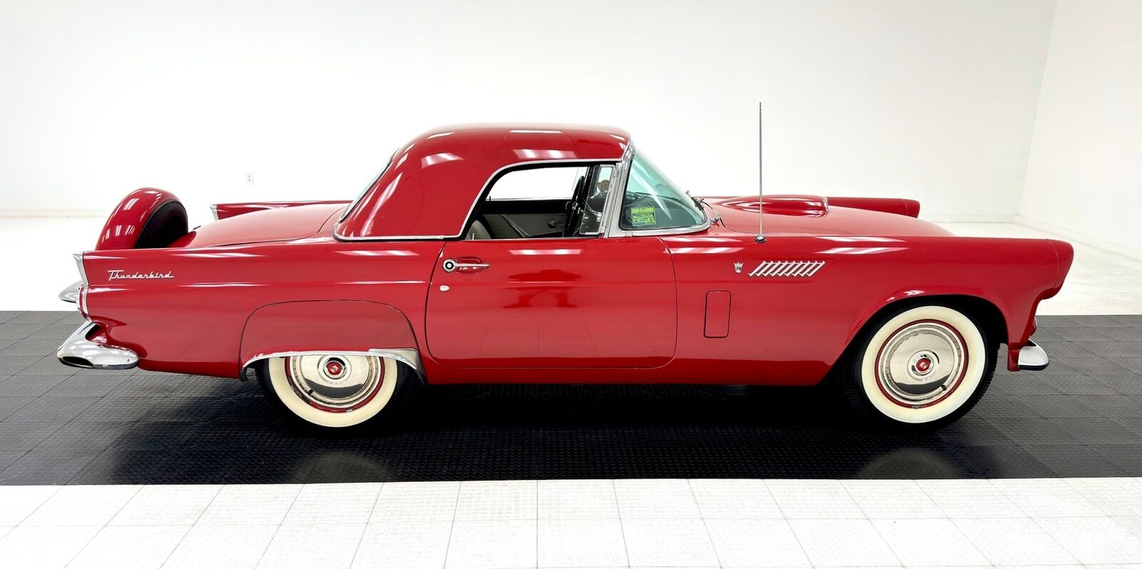 Ford-Thunderbird-Cabriolet-1956-8