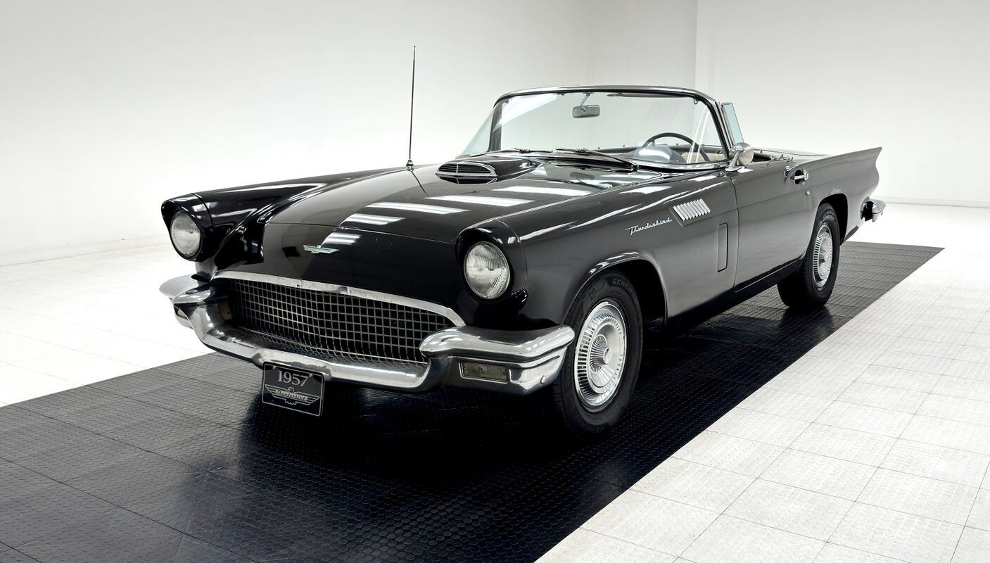 Ford-Thunderbird-Cabriolet-1957-1