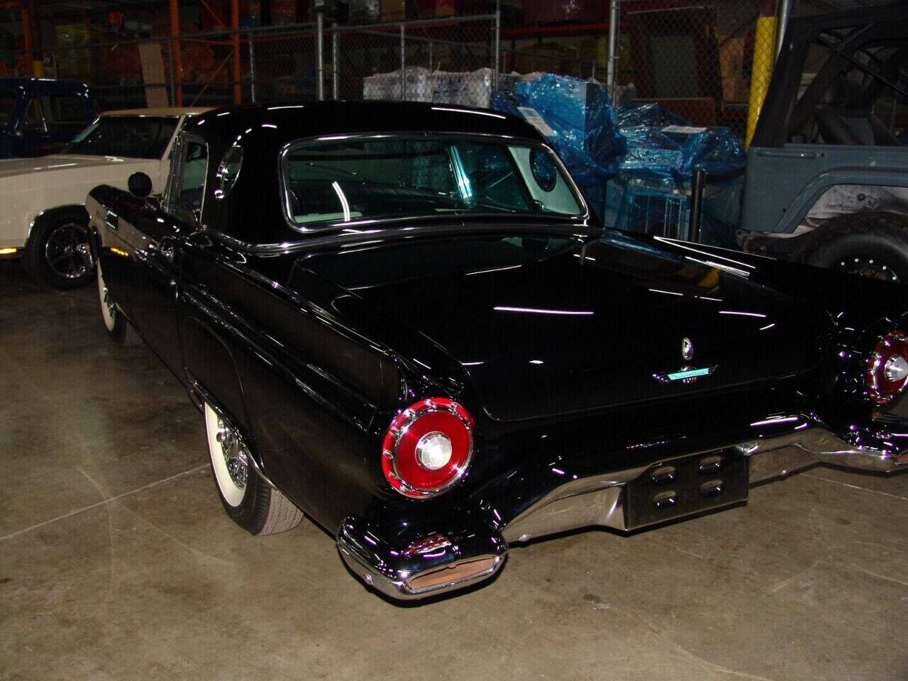 Ford-Thunderbird-Cabriolet-1957-11