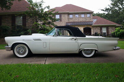 Ford-Thunderbird-Cabriolet-1957-2