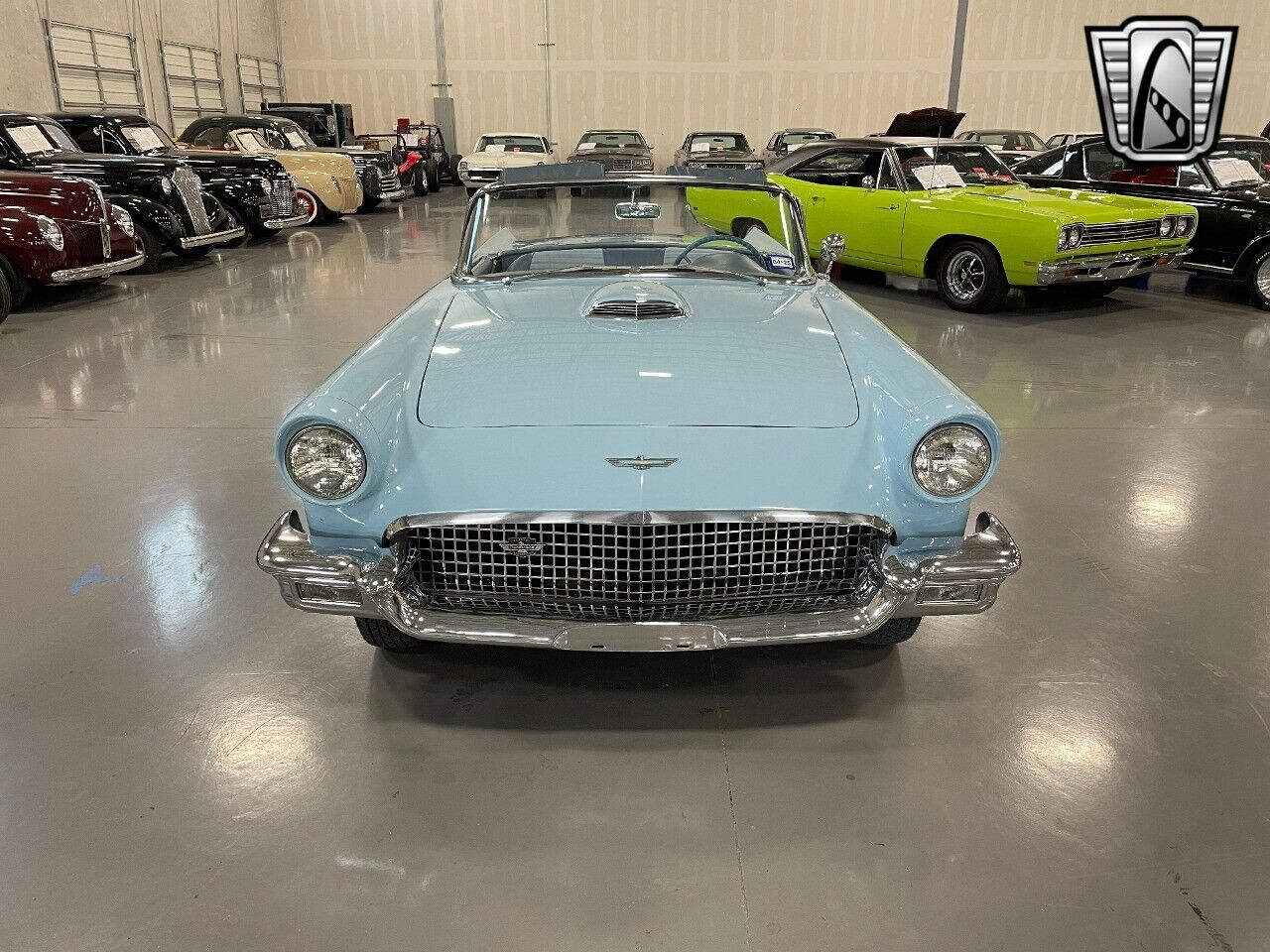 Ford-Thunderbird-Cabriolet-1957-2