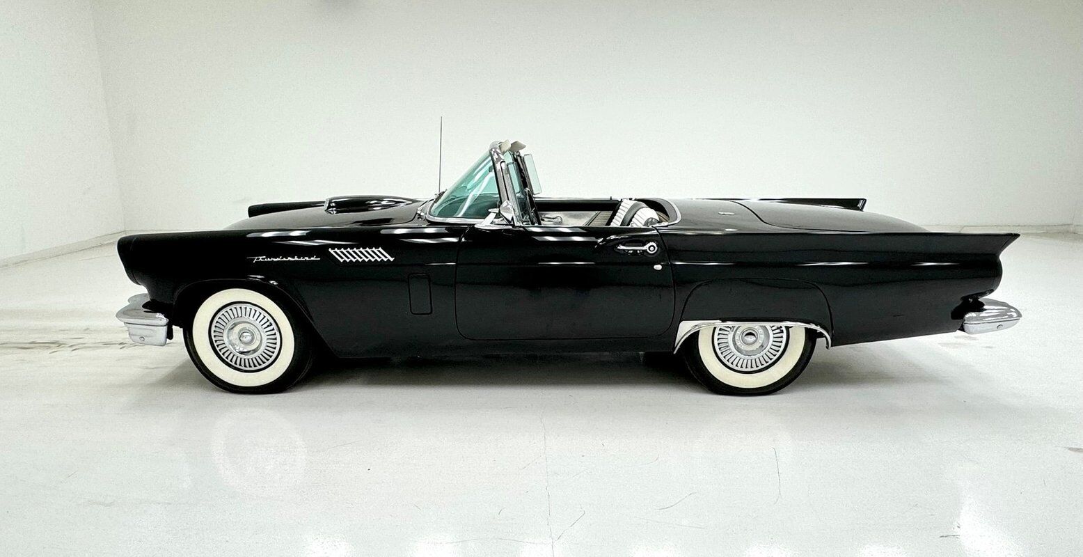 Ford-Thunderbird-Cabriolet-1957-2