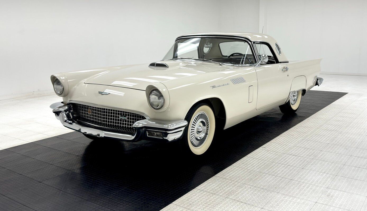 Ford Thunderbird Cabriolet 1957 à vendre